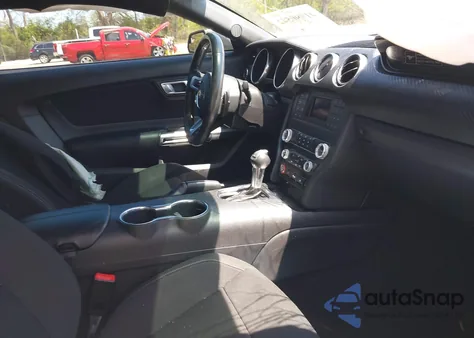 2020 Ford Mustang Ecoboost Fastback z USA, uszkodzony, nr VIN 1FA6P8THXL5188464